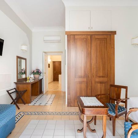 Rosa Magra Guest House Sorrento Eksteriør billede